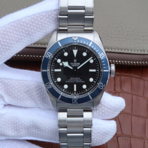 Replica Tudor Heritage Black Bay M79230b-0002 ZF Factory Black Dial watch