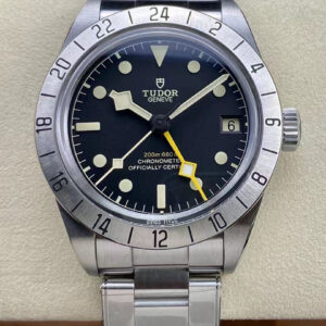 Replica Tudor Heritage Black Bay M79470-0001 ZF Factory Silver Strap Watch