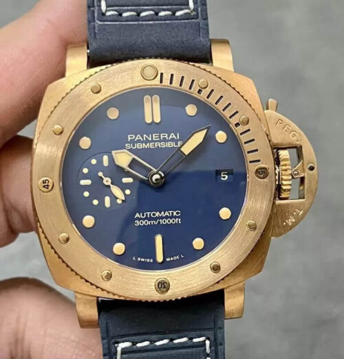 Replica Panerai Submersible PAM01074 VS Factory Blue Strap Watch
