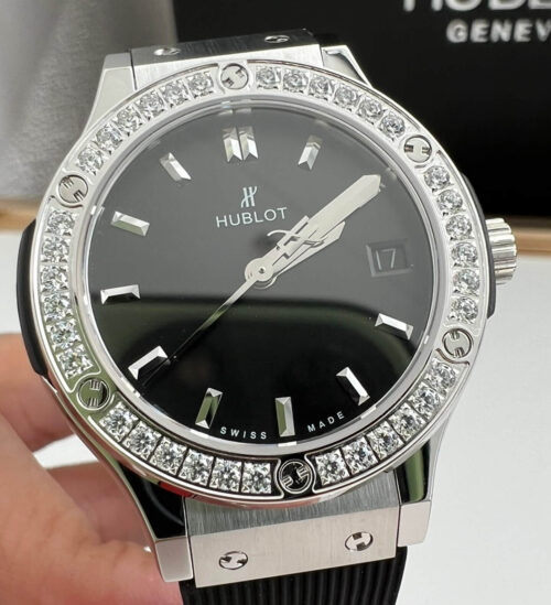 Replica Hublot Classic Fusion 33MM Quartz Movement HB Factory Silver Bezel Watch