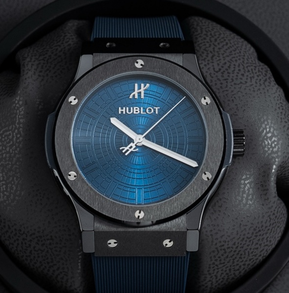Replica Hublot Classic Fusion 542.CX.7110.RX.HBP24 Ceramic case - AR Replica Watches
